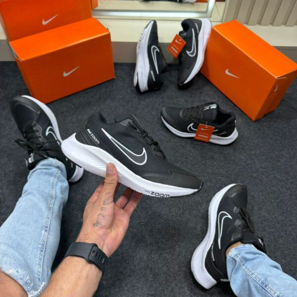 Nike Zoom 04 Preto e Branco