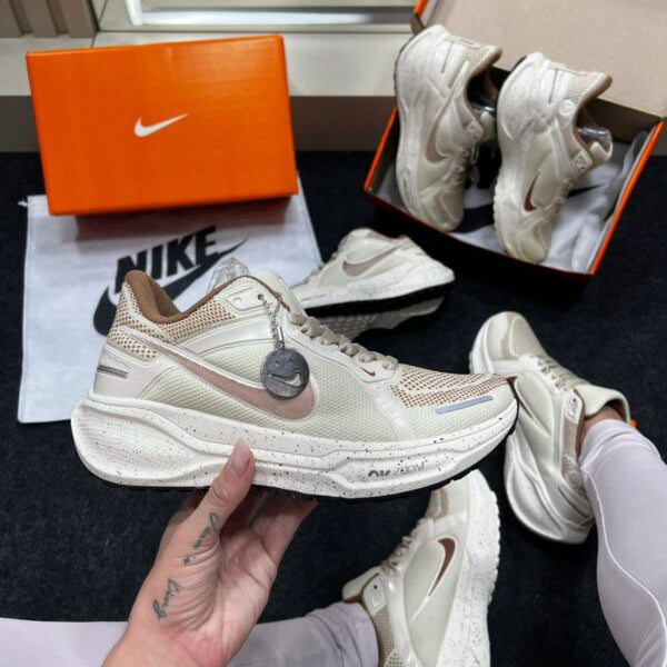 Pegasus 41 Premium Cor Areia