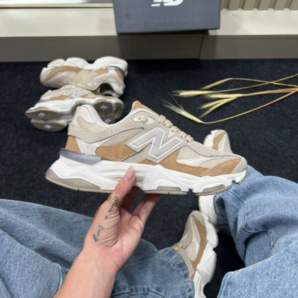 New Balance 9060 Bege Caramelo