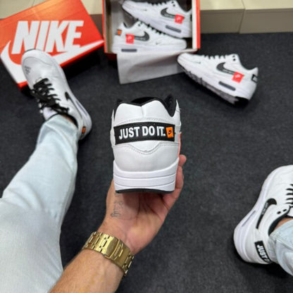 Nike Air Max 90 Branco Preto