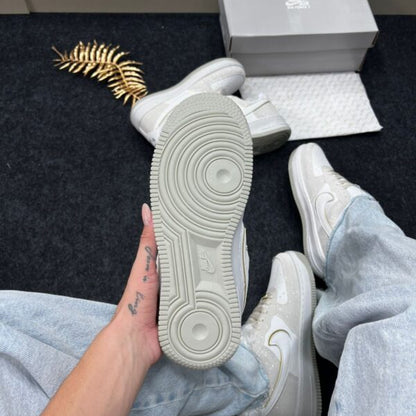 Air Force 1 Premium Areia Brilhante