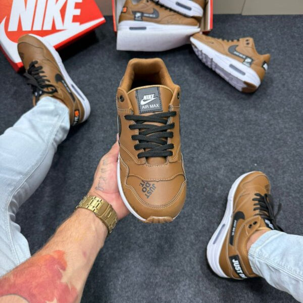 Nike Air Max 90 Caramelo