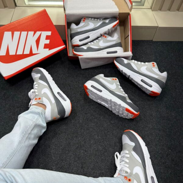 Nike Air Max 90 Cinza Branco