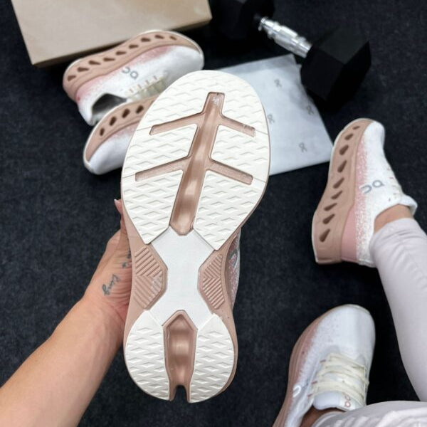 Oncloud Max Off White Rose