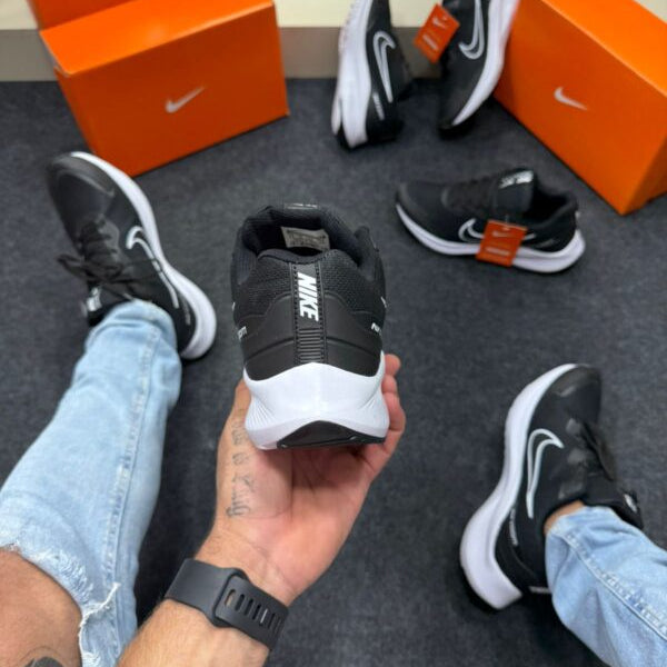 Nike Zoom 04 Preto e Branco