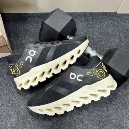 Oncloud Primeira Linha Preto Off White