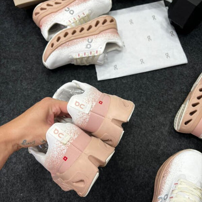 Oncloud Max Off White Rose