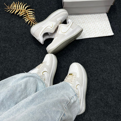 Air Force 1 Premium Areia Brilhante
