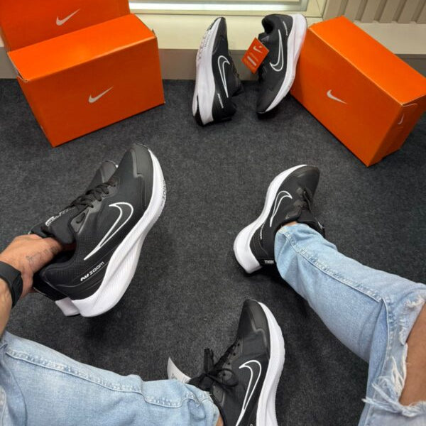 Nike Zoom 04 Preto e Branco