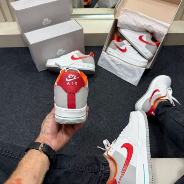 Air Force 1 Premium Branco Vermelho Laranja