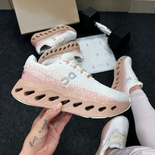 Oncloud Max Off White Rose